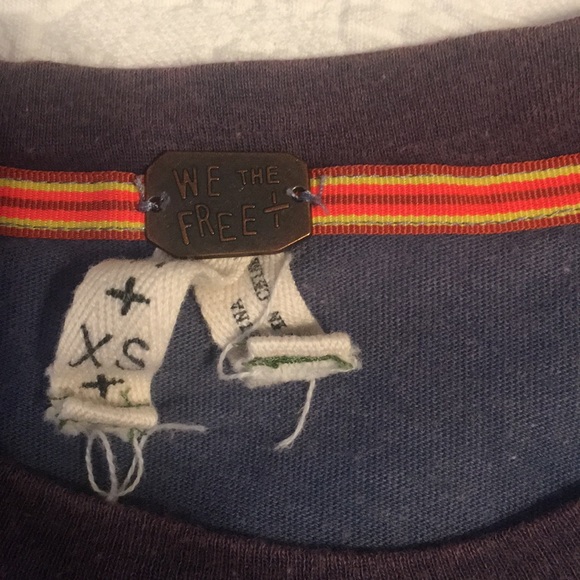 Tunic/T-shirt - Picture 3 of 4